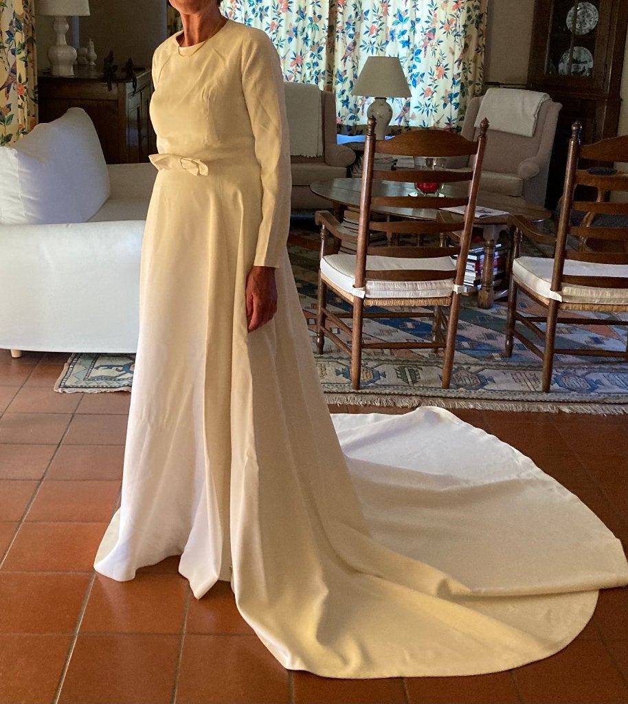 2 vètements, Couturière, Comme neuf, Blanc, Enlèvement