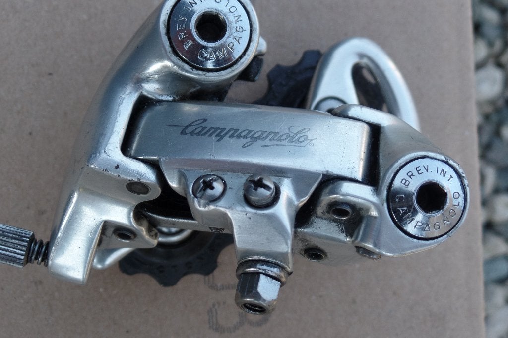 Campagnolo derailleur 10 speed.  20 euro, Ophalen