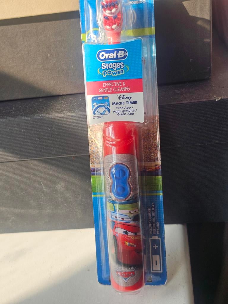 Nieuw. Elektrische tandenborstel DISNEY CARS ORAL B, Verzenden, Nieuw, Tandenborstel