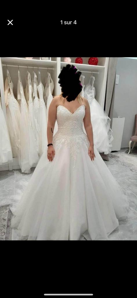 Robe neuve t42 avec lacage, Vêtements | Femmes, Enlèvement, Neuf, Blanc, Robe de mariée