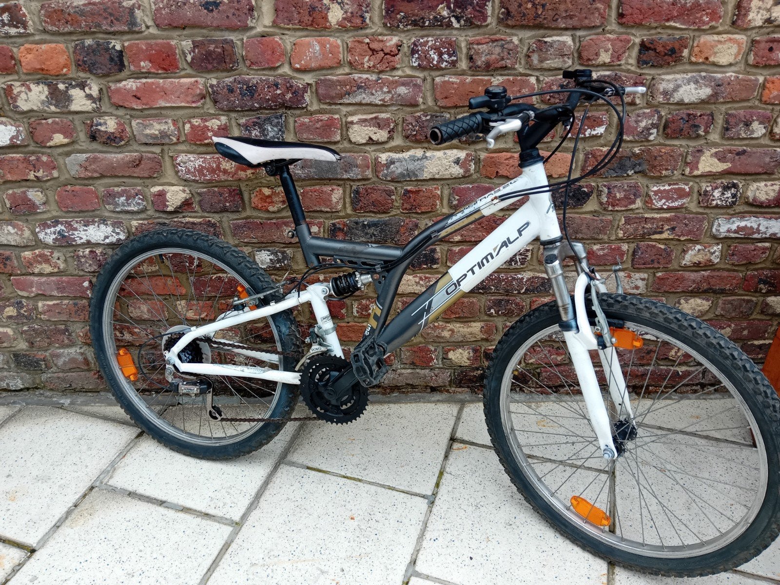 Vtt 18 vitesse optimal et . 24 pouces., Vélos & Vélomoteurs, Enlèvement