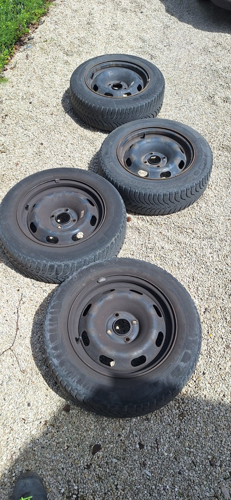 Pneus d'hiver 185/65 R15 88T, Enlèvement