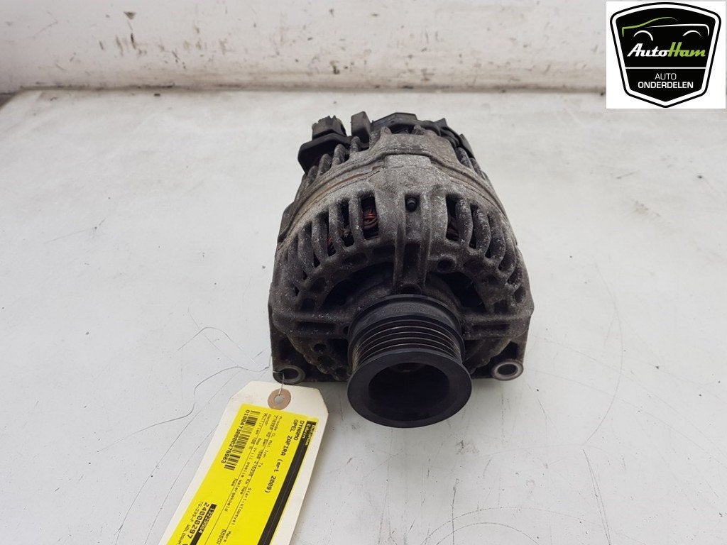 ALTERNATEUR Opel Zafira (M75) (01-2005/04-2015), Autos : Pièces & Accessoires, Utilisé, Opel