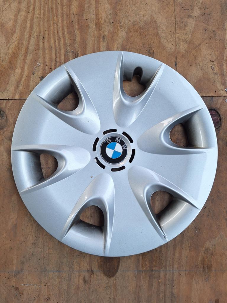 BMW. Encarts d'origine, Enlèvement