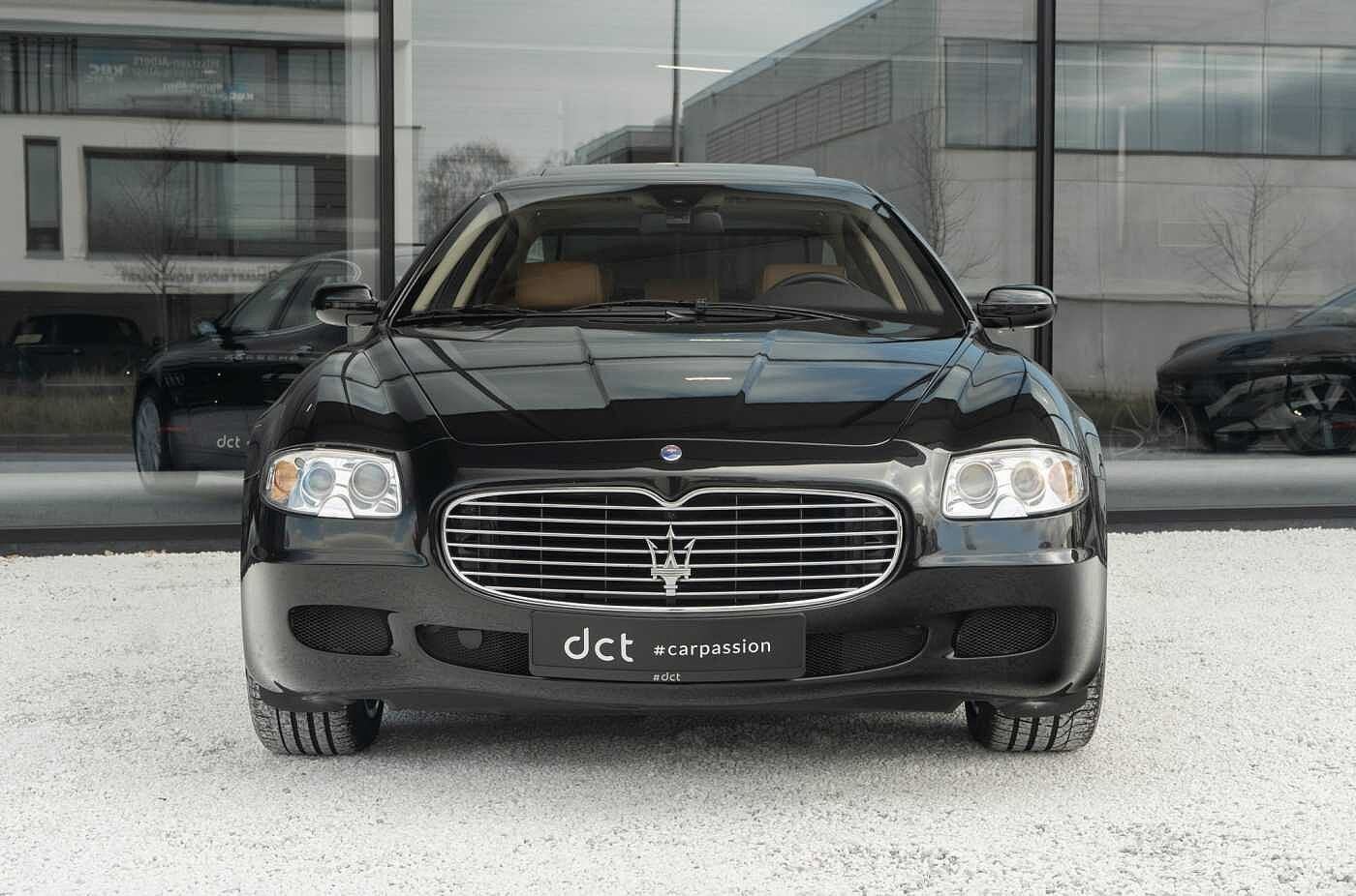 Maserati Quattroporte 4.2i V8 *First Owner* Sunroof, Cuir, Euro 5, 4 portes, 2065 kg