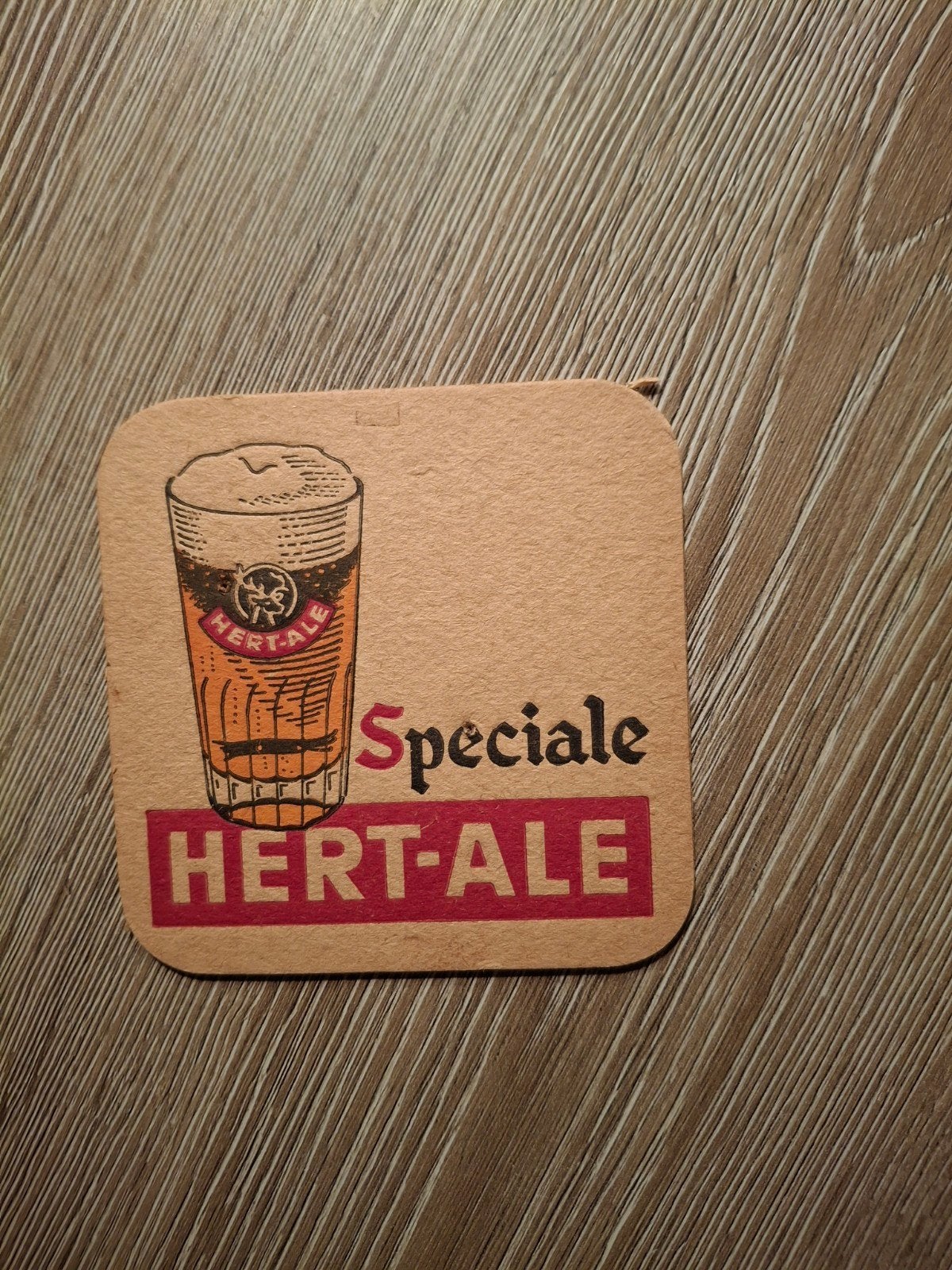 Oud bierviltje hert ale, Verzamelen, Ophalen of Verzenden