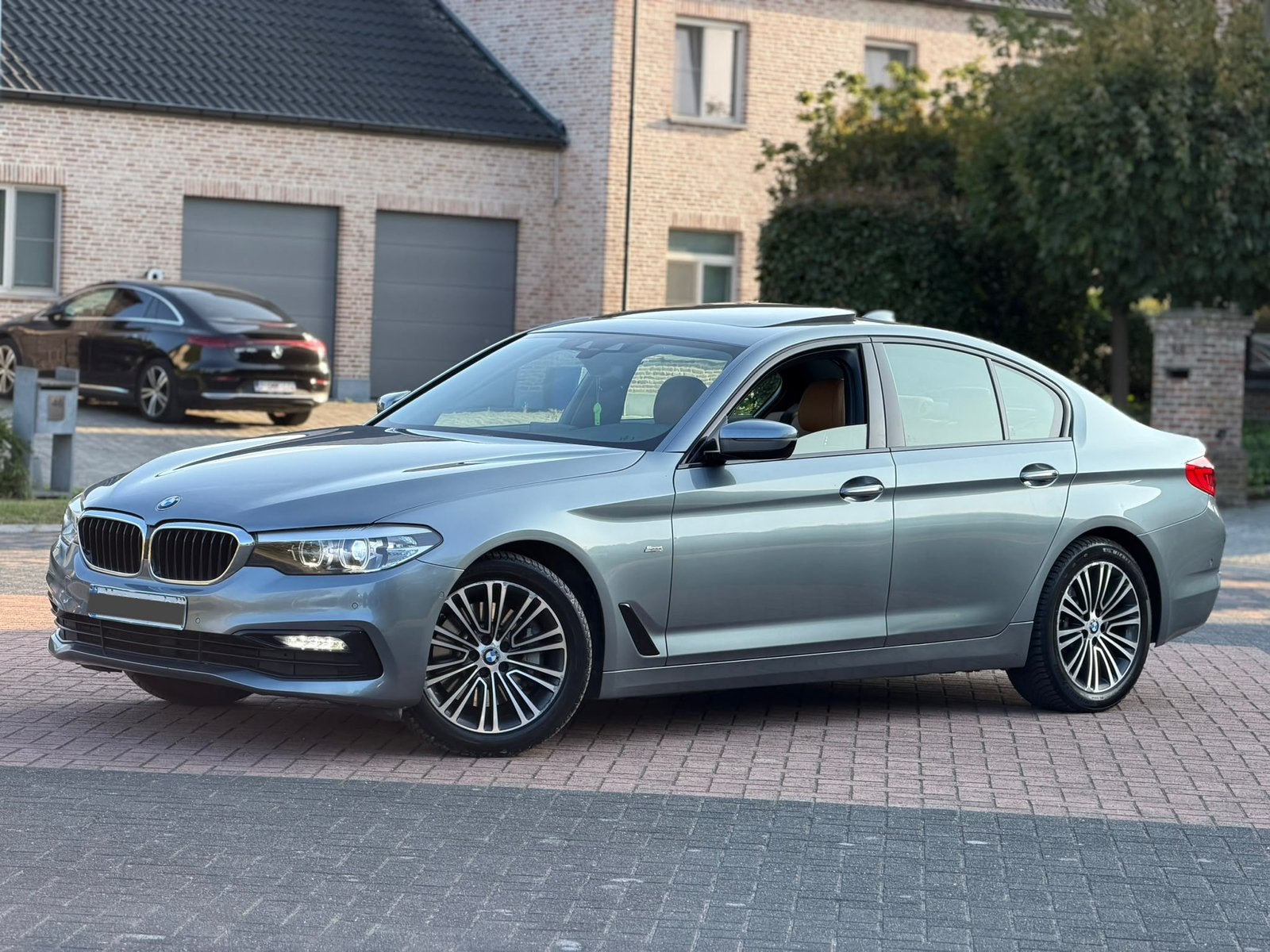 206.000km BMW 530 d Sport Line ! Bj2018* 265ch! Euro6c, Autos, Cuir, Argent ou Gris, Euro 6, Entreprise