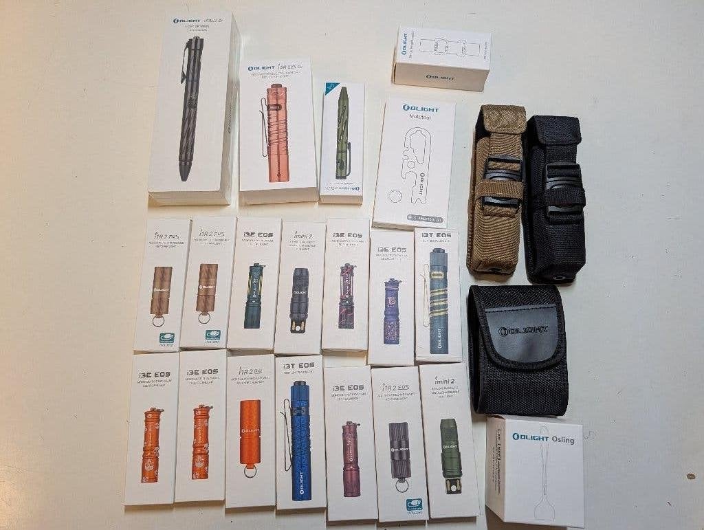 Olight zaklampen NIEUW per stuk of samen, Caravans en Kamperen, Zaklampen, Ophalen of Verzenden, Nieuw, Batterij