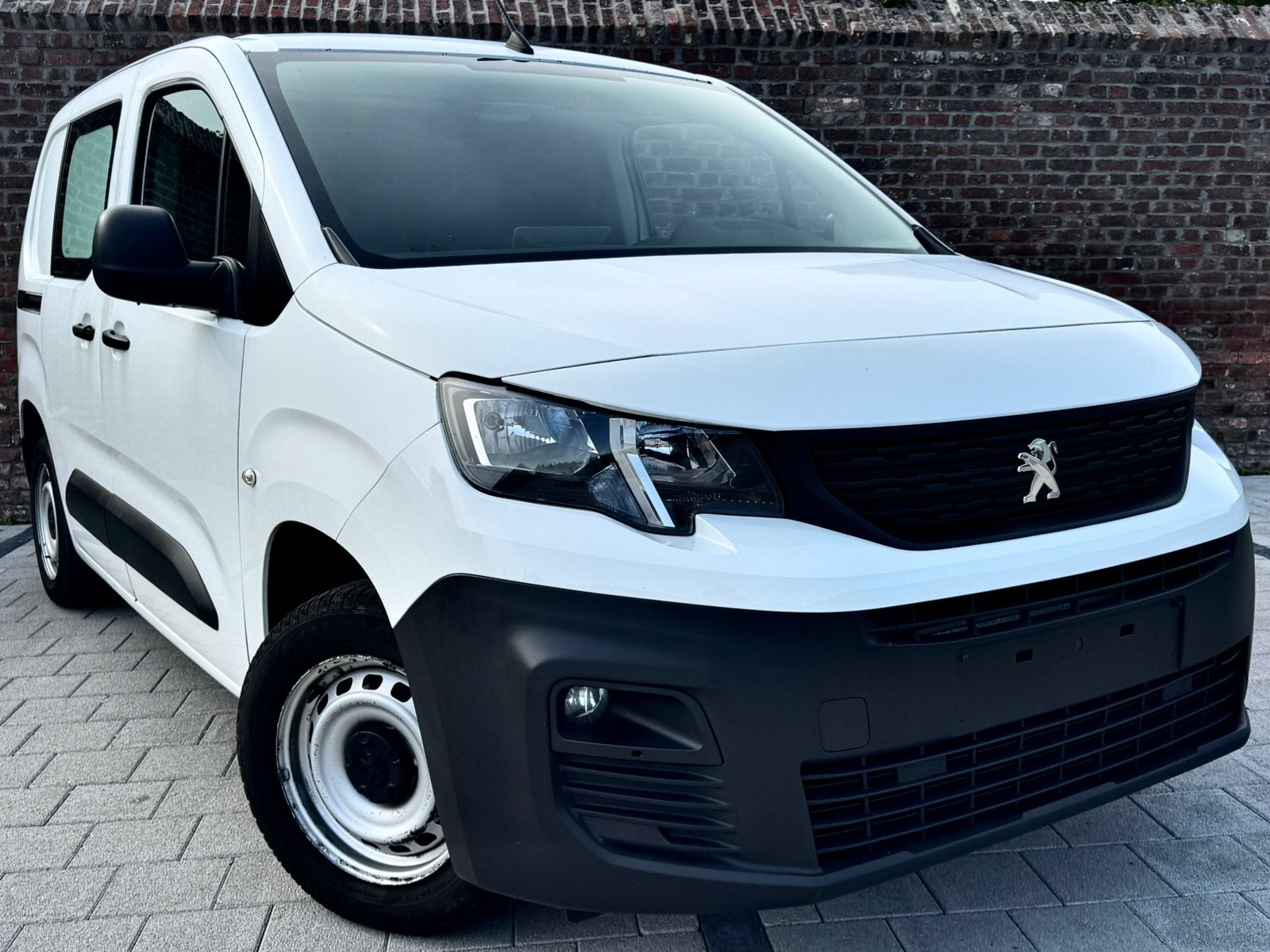 Peugeot Partner 1.5HDi 2020 Pret a immatriculer, Auto's, Peugeot, Leder, 5 deurs, Particulier, Overige carrosserie