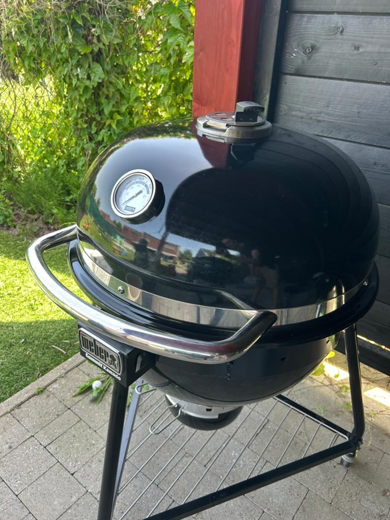 Weber summit Kamado E6 vele extra’s, Tuin en Terras, Houtskoolbarbecues, Zo goed als nieuw, Ophalen