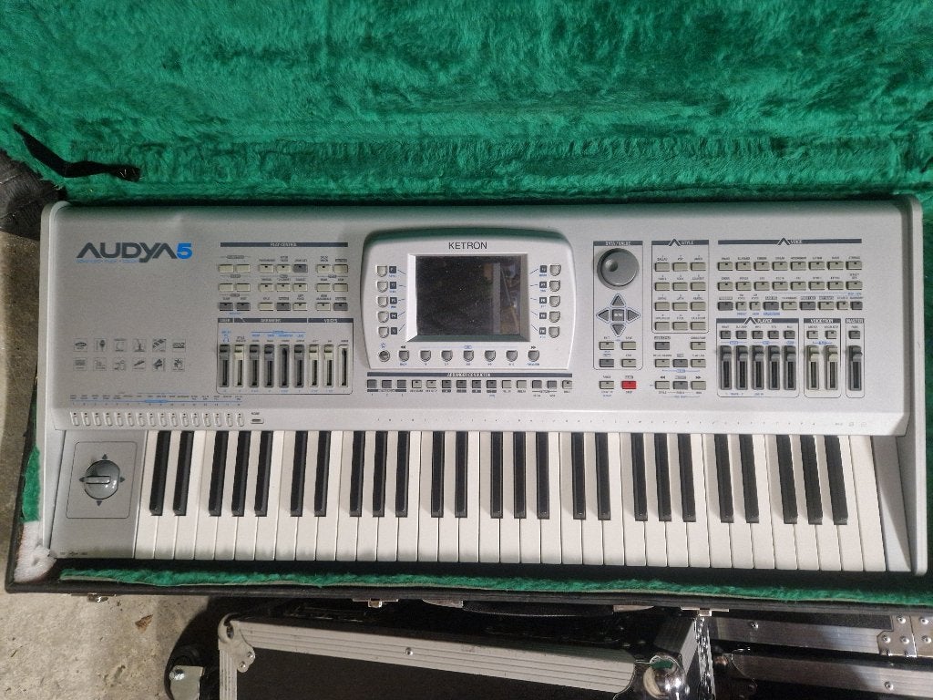 Ketron Audya 5, Muziek en Instrumenten, Met standaard, Ophalen, Overige merken, 61 toetsen