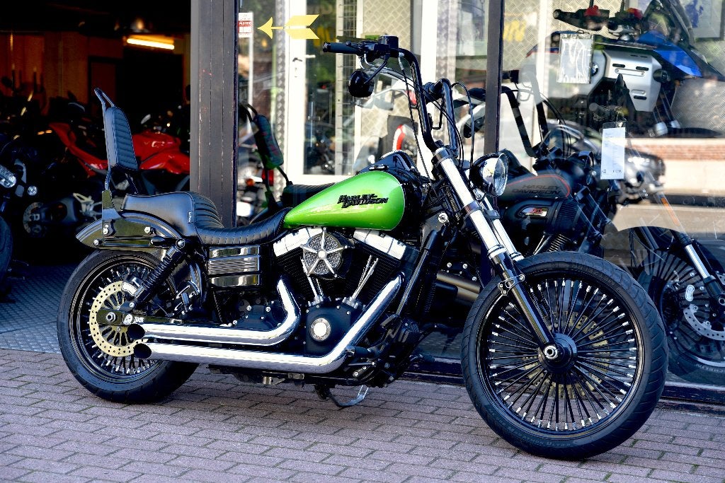 HARLEY DAVIDSON DYNA STREET BOB ***MOTOVERTE.BE***, Entreprise, Occasion, Chopper, 2 cylindres