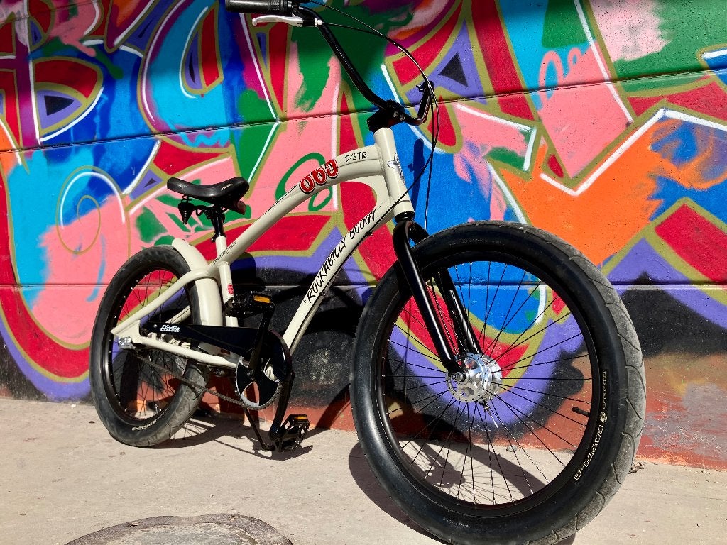 Beach cruiser Electra Rockabilly bougie comme neuf, Vélos & Vélomoteurs, Vélos | Cruisers & Lowriders, Enlèvement, Comme neuf