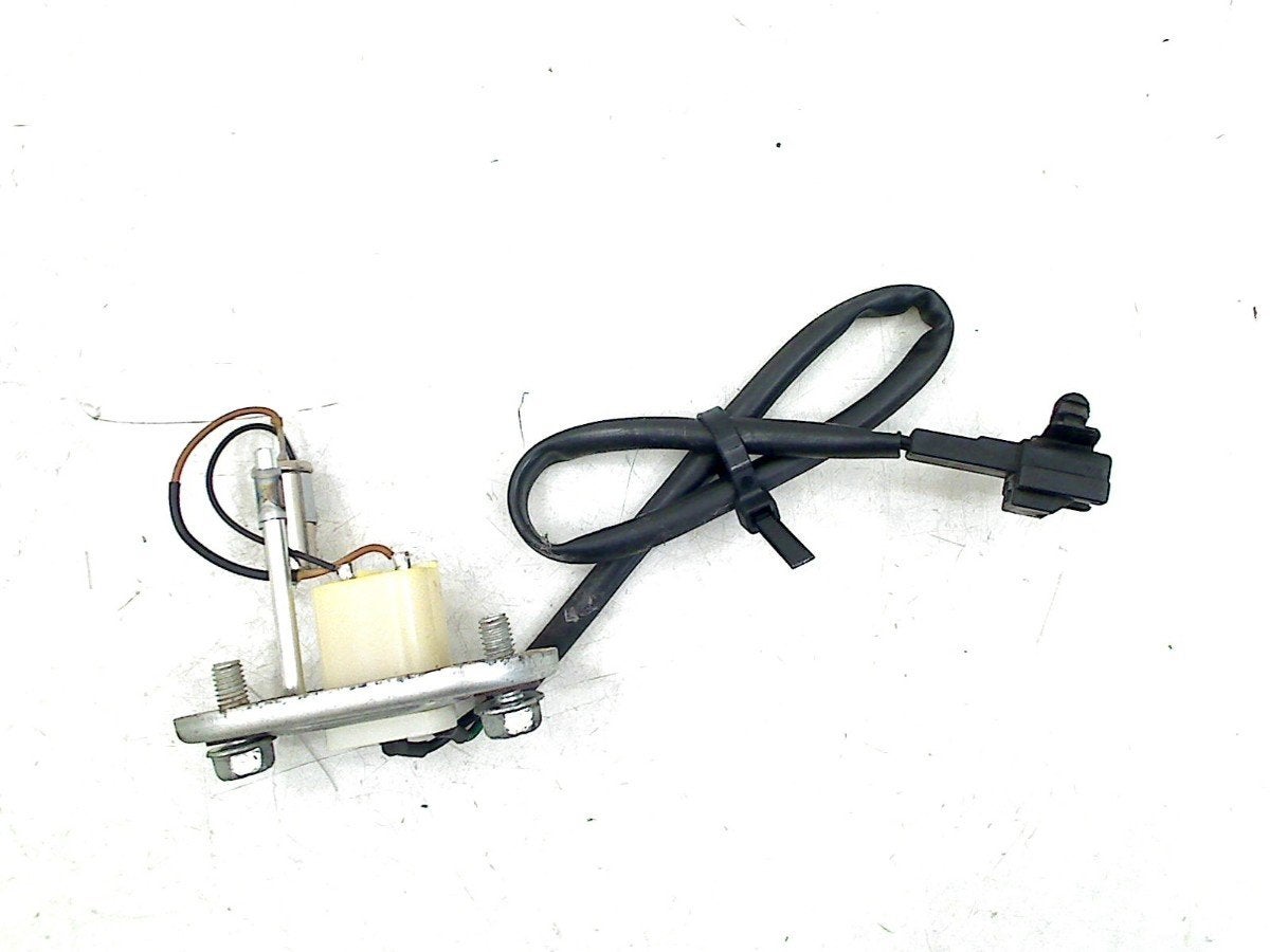 TANKMETER Yamaha XVS 1300 (01-1970/-), Yamaha Motor Europe N.V., Gebruikt, Customersupport@yamaha-motor.co.uk, Koolhovenlaan 101
1119 NC  Schiphol-Rijk, NL