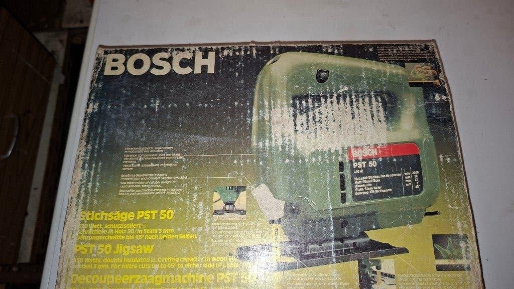 Scie sauteuse Bosch PST50, Bricolage & Construction, Outillage | Scies mécaniques, Moins de 600 watts, 30 à 70 mm, Enlèvement