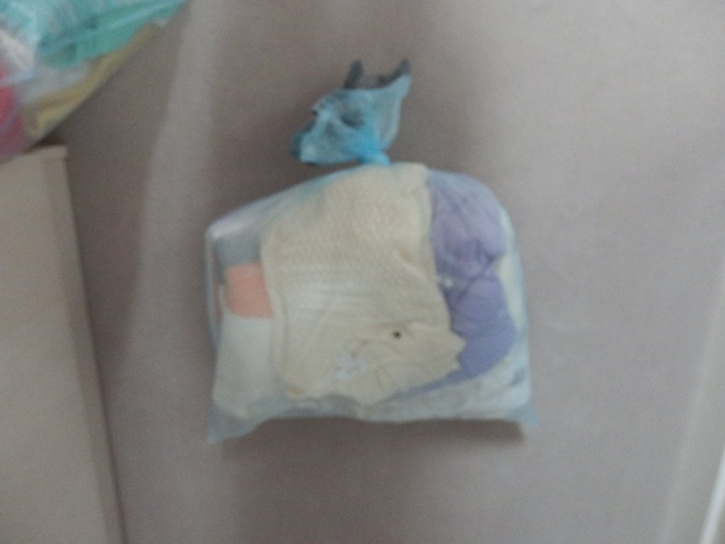 2 kledingspakketen met truien, Ophalen, Zo goed als nieuw, Maat 42/44 (L), Meerkleurig