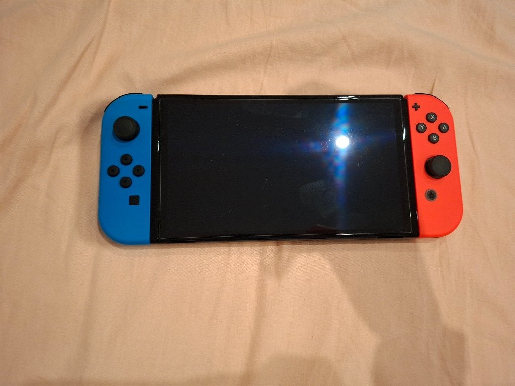 Nintendo Switch OLED, Enlèvement, Comme neuf, Avec 2 manettes, Switch OLED
