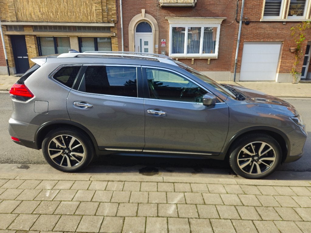 Nissan X-Trail 2.0 dCi 2WD Tekna Xtronic, Auto's, Dealer onderhouden, 1995 cc, 4 cilinders, Leder