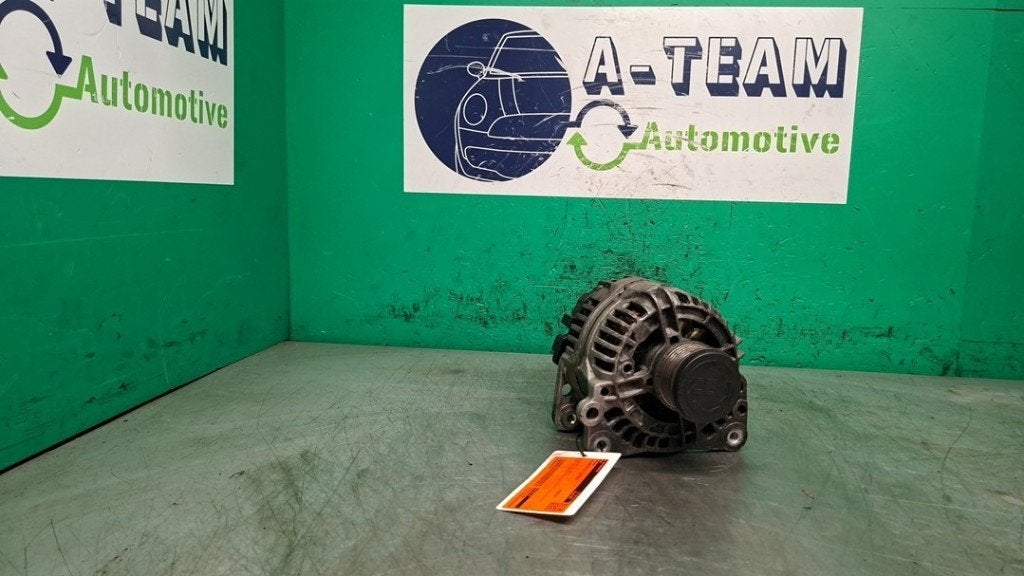 ALTERNATEUR Volkswagen Crafter (01-2011/12-2016), Volkswagen, Volkswagen AG, Utilisé, Kundenbetreuung@volkswagen.de