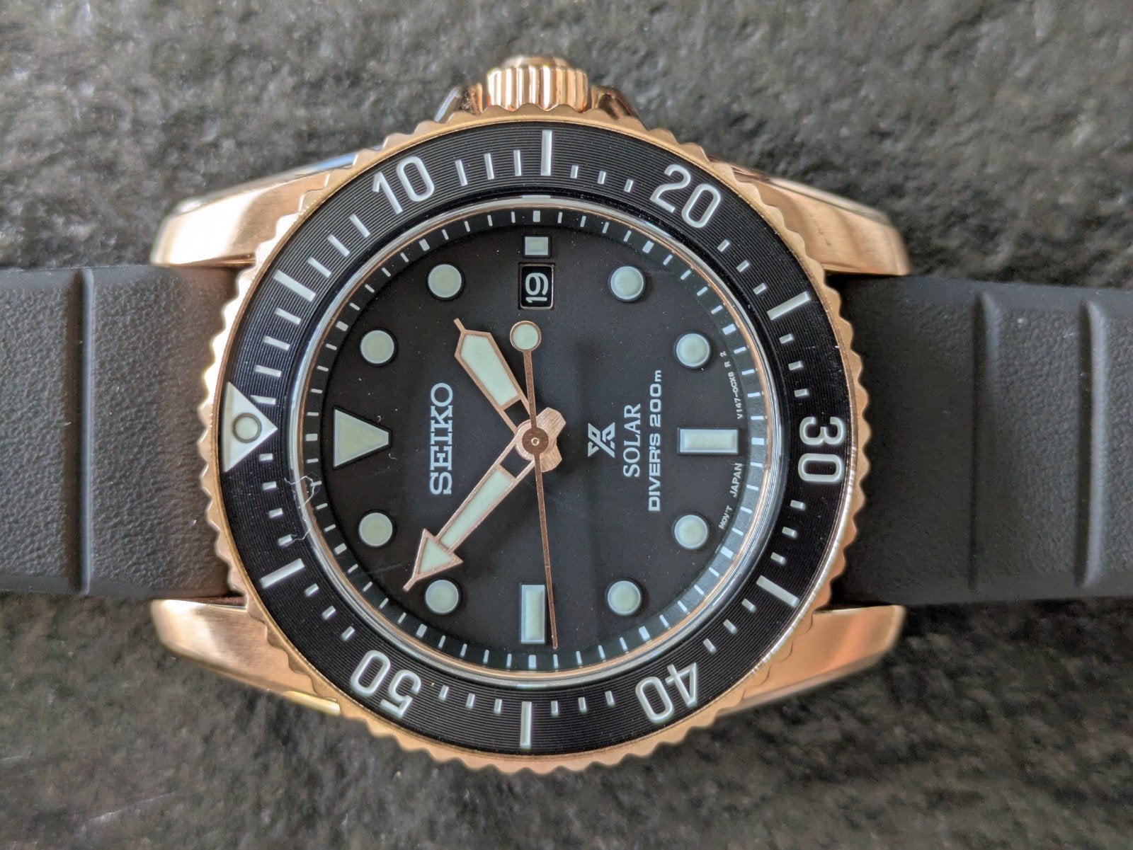 Seiko SNE586P1 en or rose comme neuf !, Bijoux, Sacs & Beauté, Montres | Hommes, Seiko, Enlèvement ou Envoi