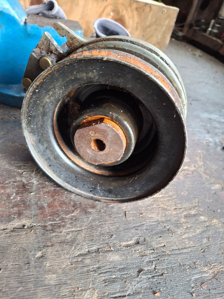 Embrayage électromagnétiques pour tracteur tondeuse, Enlèvement, Utilisé, Démarrage électrique, 90 à 120 cm