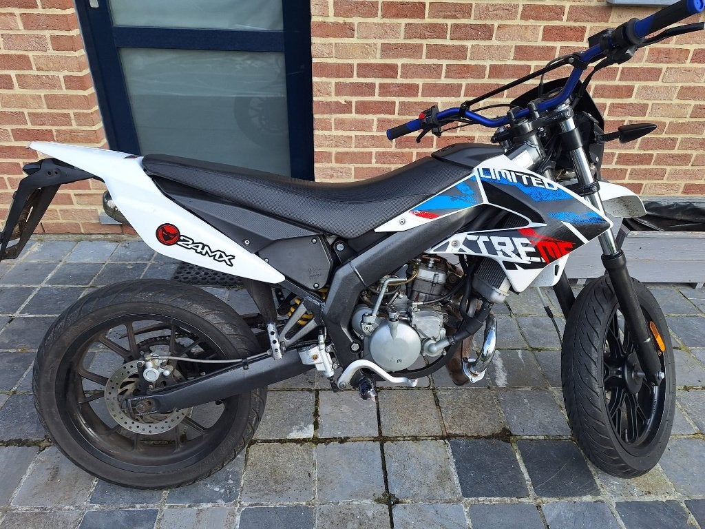 Derby Senda X-treme 50CC, Fietsen en Brommers, Brommers | Derbi, Ophalen, 6 versnellingen, Gebruikt, Klasse B (45 km/u)
