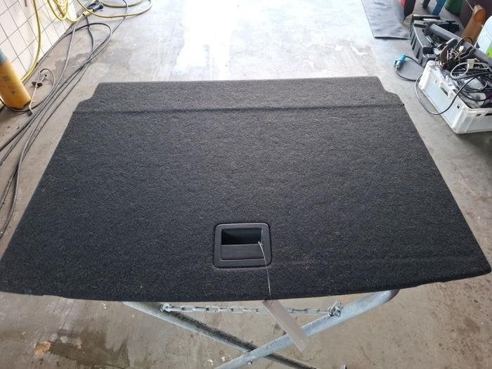 Coffre tapis d'un Volkswagen T-Roc, Volkswagen, -, 3 mois de garantie, Utilisé