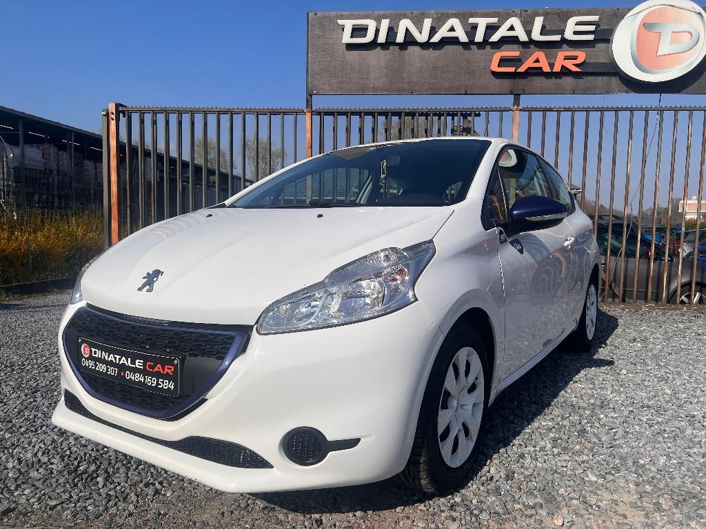 Peugeot 208 1.0i Like - 1 jaar garantie, Voorwielaandrijving, Euro 5, Stof, 50 kW