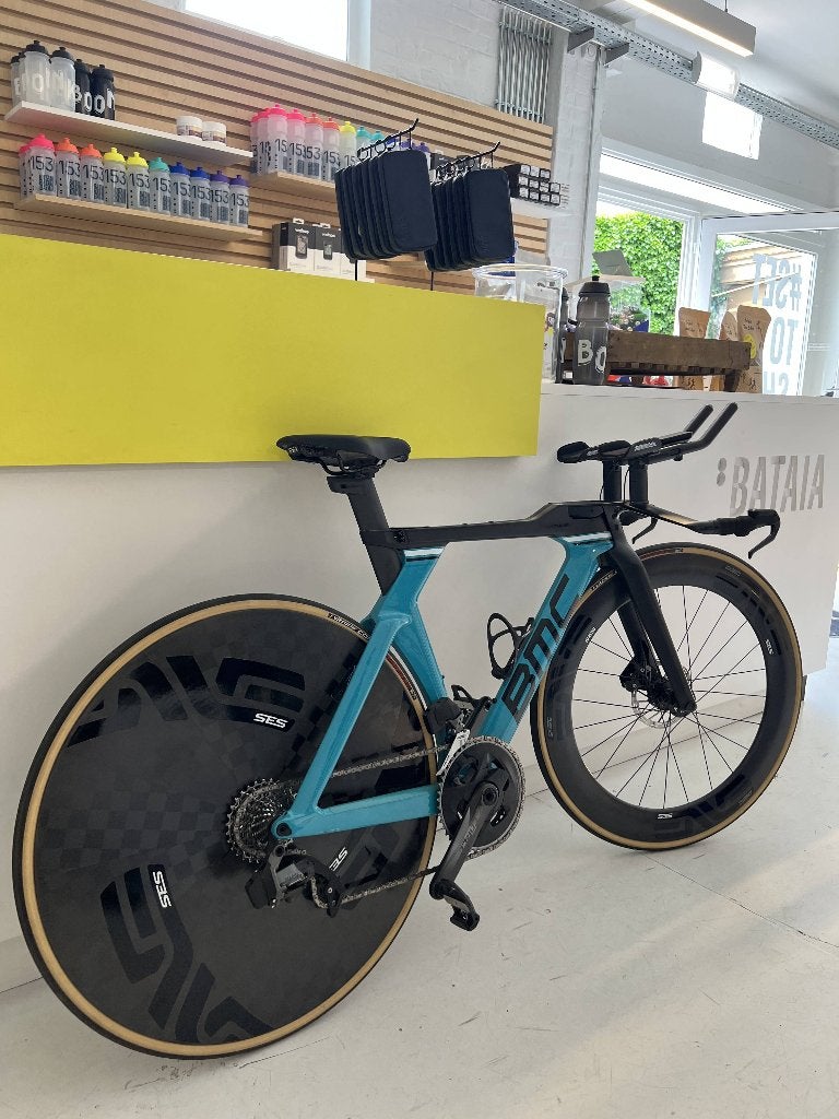 BMC TM01 Disc–SRAM Rival AXS+ Vittoria Corsa Graphene 2.0, Fietsen en Brommers, Fietsen | Dames | Sportfietsen en Toerfietsen
