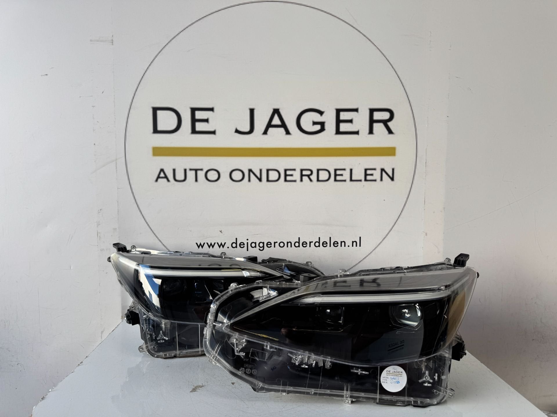 TOYOTA YARIS CROSS FULL LED KOPLAMPEN SET OD-312, Auto-onderdelen, Info@toyota.co.jp, Gebruikt, Toyota Motor Corporation, Toyota-Cho 1
471-8571  Toyota City