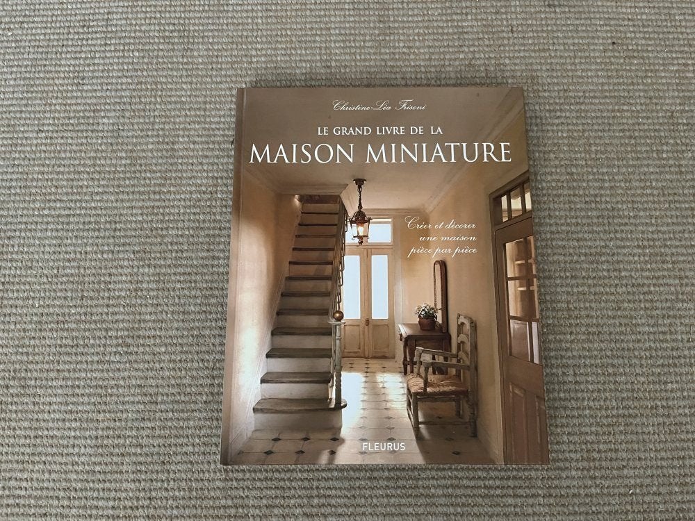 Boek: Le Grand Livre De La Maison Miniature | Poppenhuizen, Enlèvement ou Envoi, Utilisé, Maison de poupées