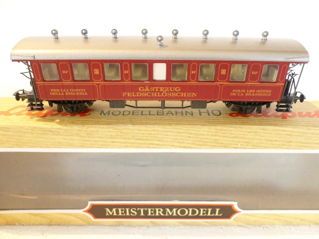 TRAINS HO, Hobby en Vrije tijd, Modeltreinen | H0, Gelijkstroom, Wagon, Ophalen of Verzenden, Zo goed als nieuw