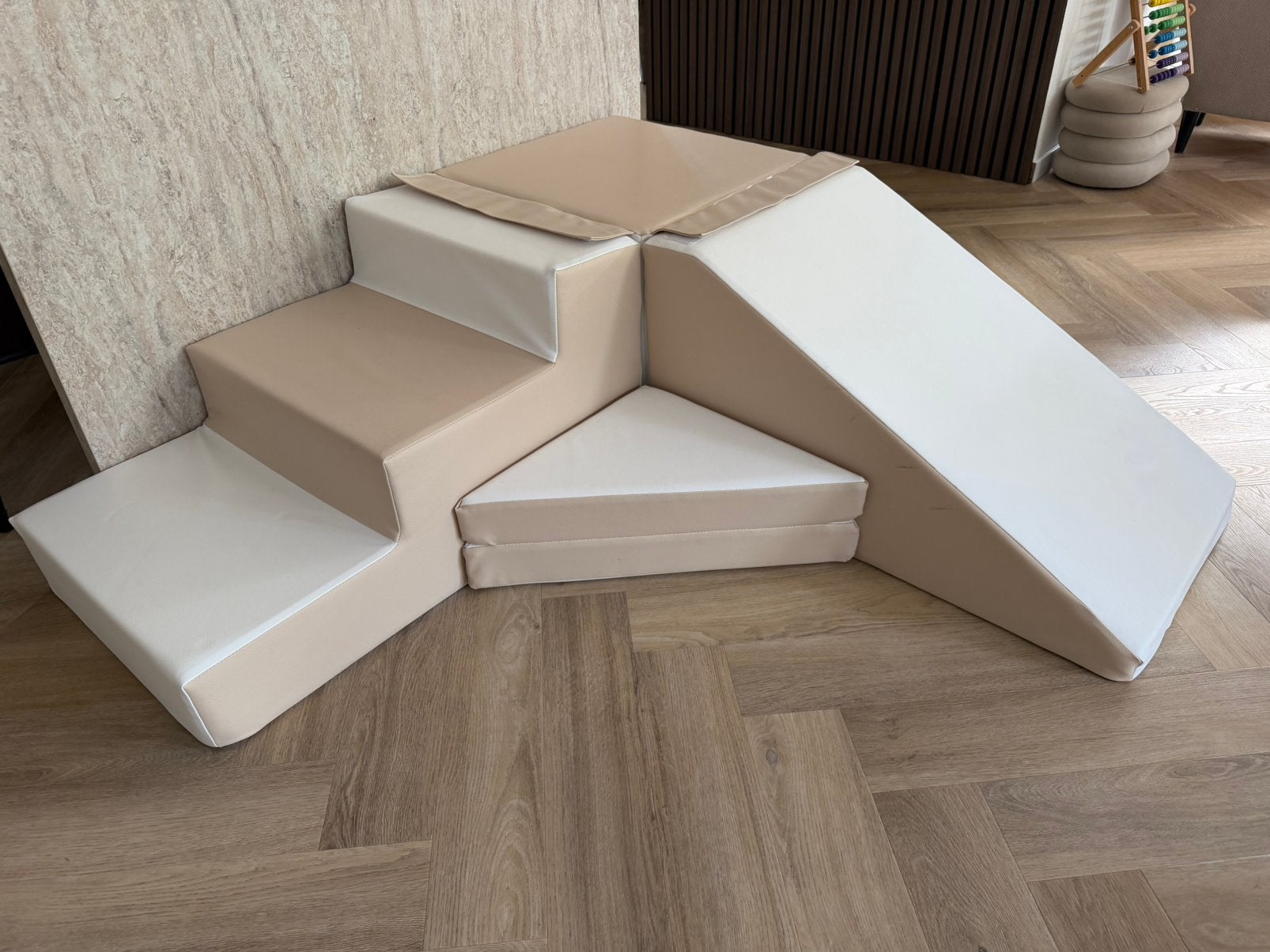 Set de jeu avec toboggan et escaliers, Enfants & Bébés, Enlèvement, Comme neuf