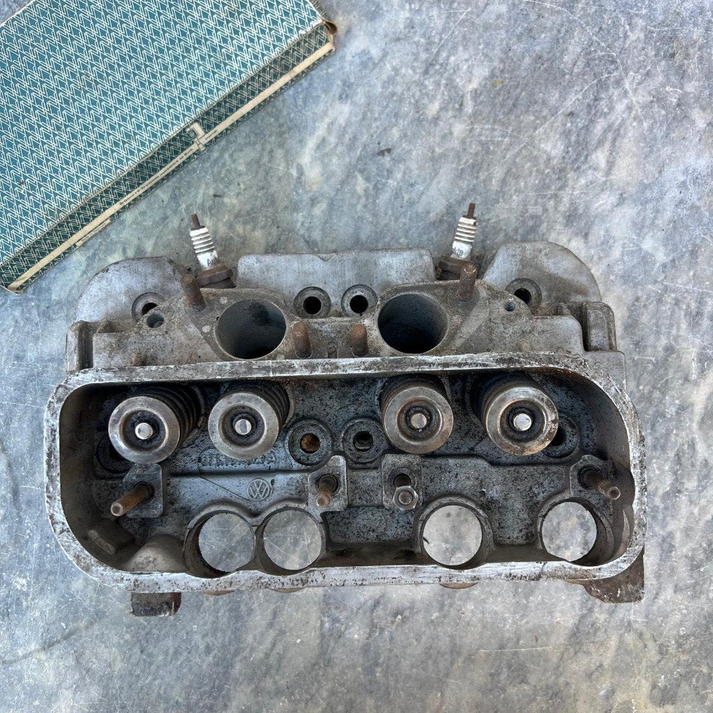 VW 2000 CJ ​​cilinderkop 071101371A Bus 2000cc, Ophalen of Verzenden, Gebruikt
