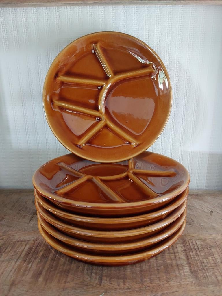 6 assiettes à fondue, Enlèvement