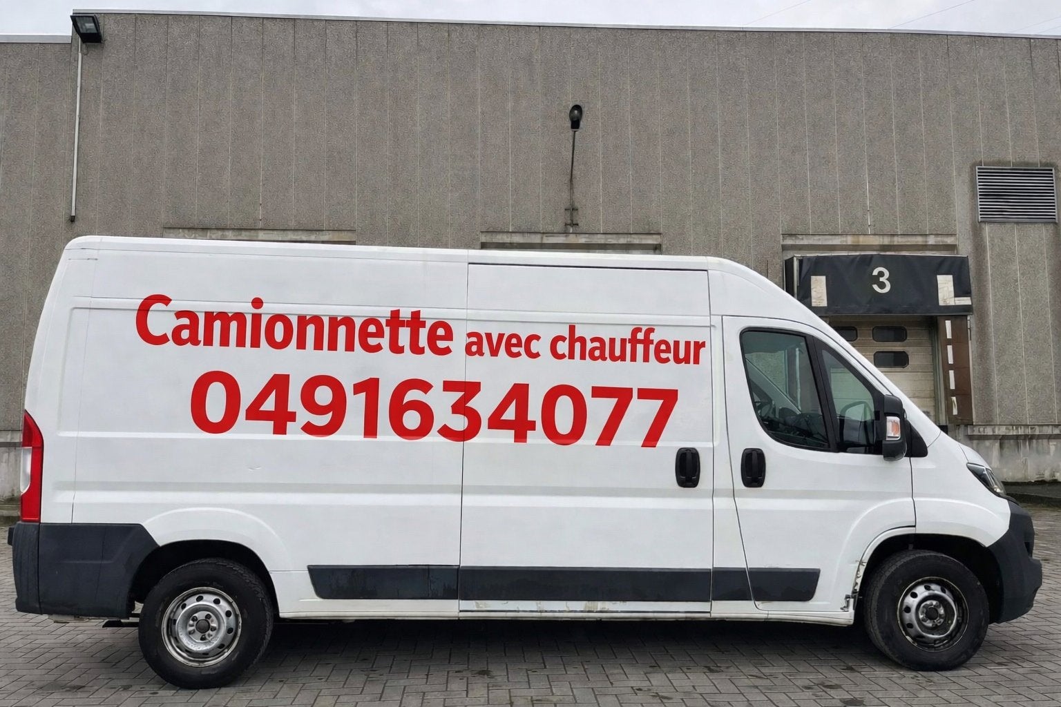 Camionnette avec chauffeur