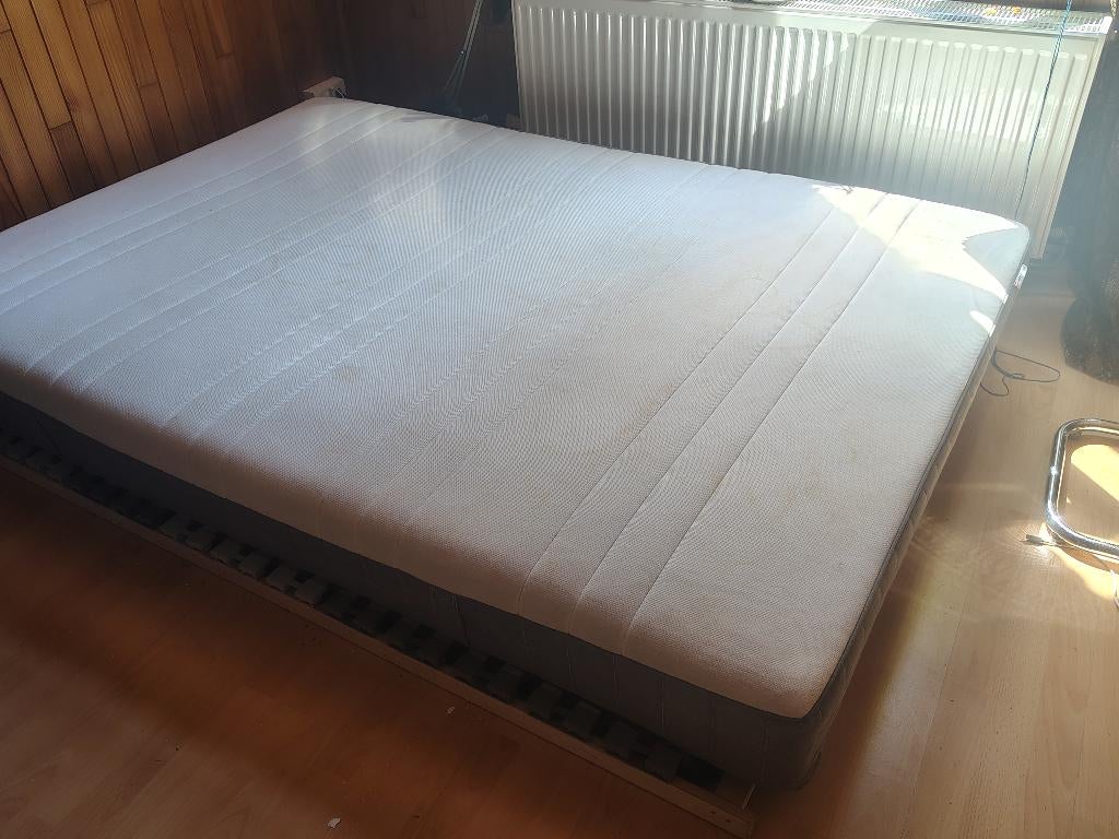 Lit matelas lattes surmatelas, Queen size, 140 cm, Enlèvement, Utilisé