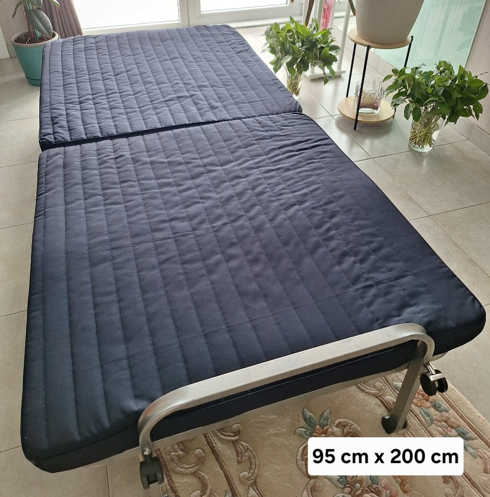 Opplooibed op wieltjes, Huis en Inrichting, Slaapkamer | Bedden, Ophalen, Eenpersoons, Blauw, Zo goed als nieuw