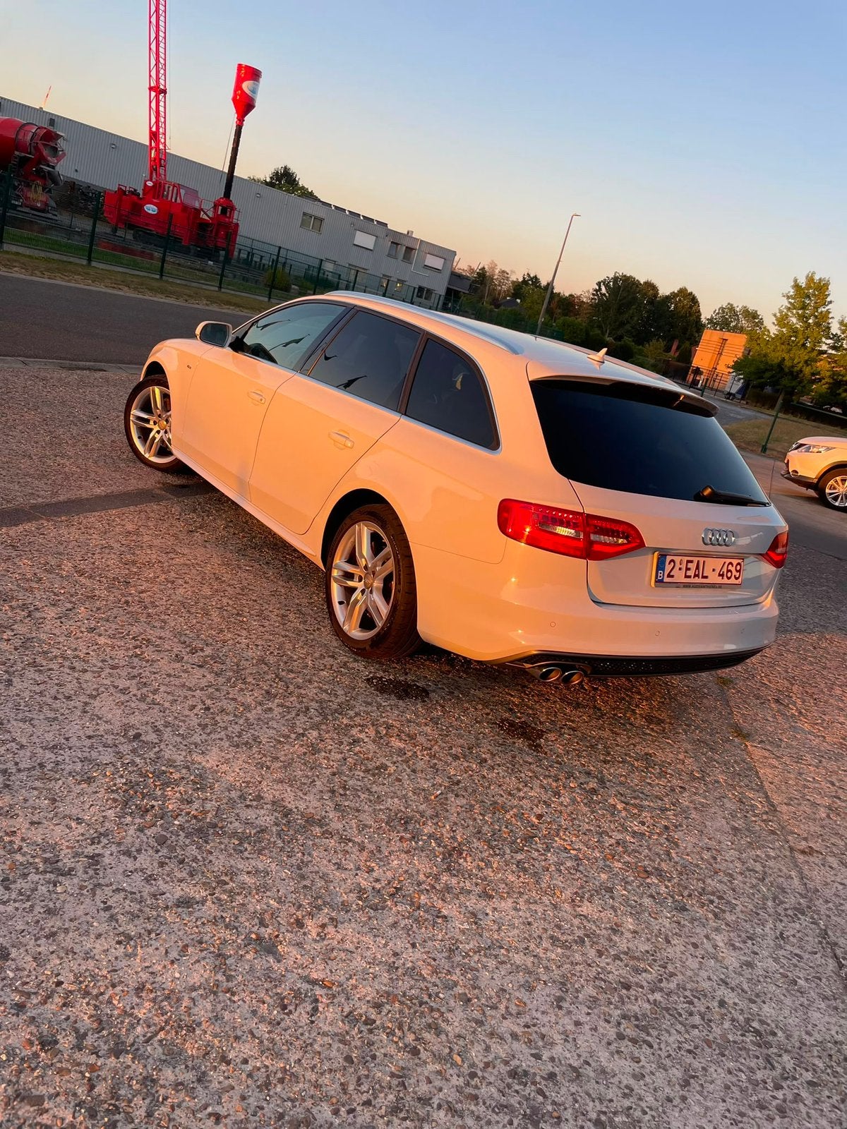 Audi A4 Avant S-Line 2.0 TDI 136 PK, Auto's, Audi, Euro 5, A4, 5 deurs, Particulier
