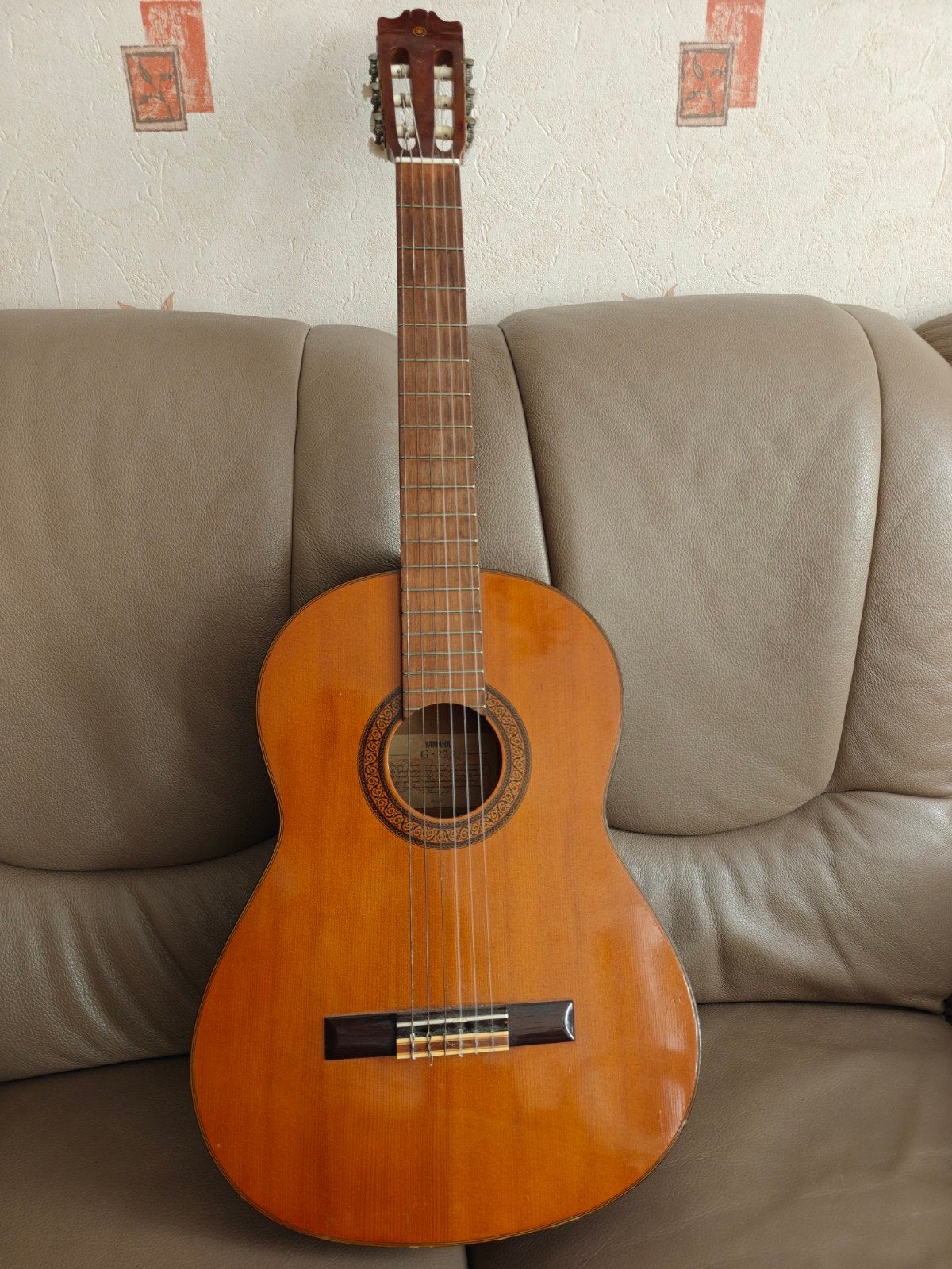 Guitare Yamaha, Musique & Instruments, Enlèvement