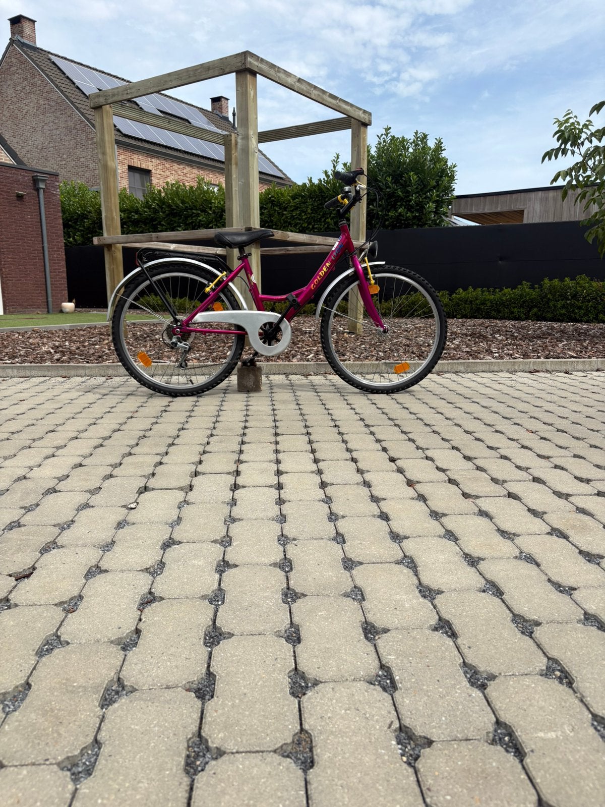 Paarse 24 inch meisjesfiets, Fietsen en Brommers, Ophalen, Velgrem, Handrem, Gebruikt