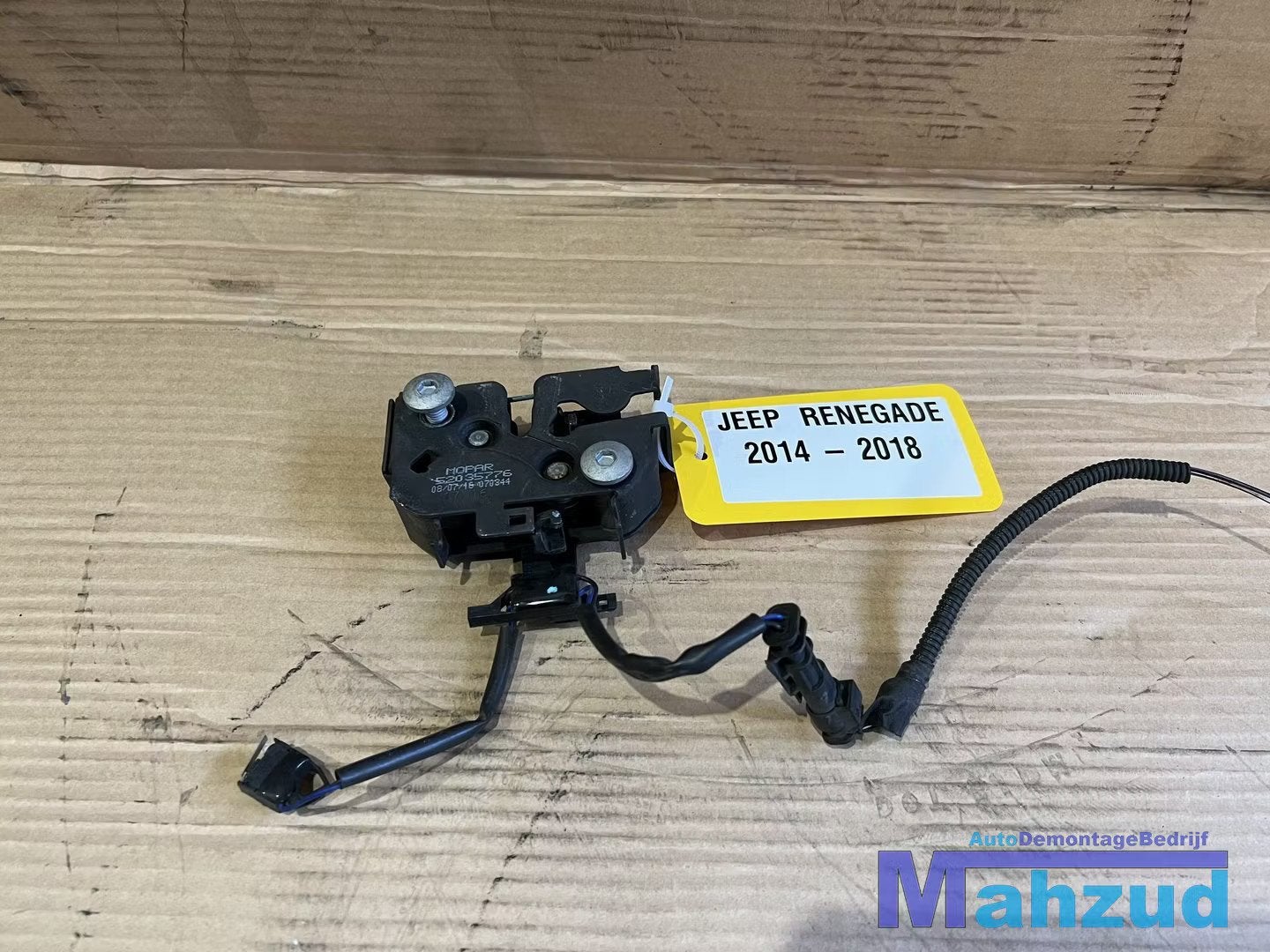 JEEP RENEGADE (BU) motorkap vergrendeling slot 2014+, Gebruikt, Stellantis N.V., Info@stellantis.com, Taurusavenue 1
2132 LS  Hoofddorp, NL