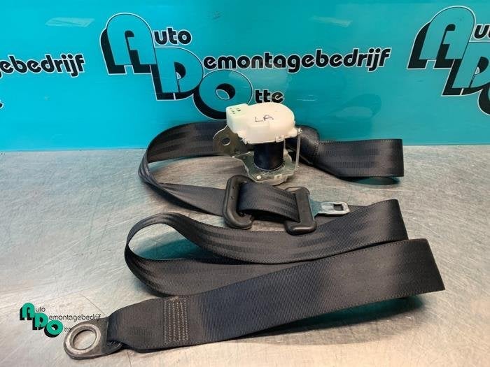 Ceinture de sécurité arrière gauche d'un Peugeot 107 (107, -, 3 mois de garantie, Utilisé, -