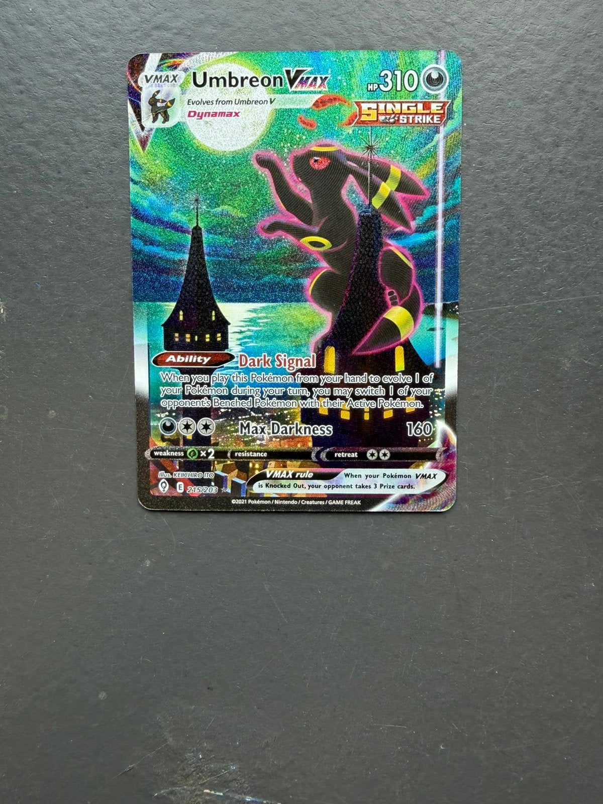 Pokemon umbreon vmax (215/203) evolving skies, Hobby en Vrije tijd, Verzamelkaartspellen | Pokémon, Ophalen, Nieuw, Losse kaart