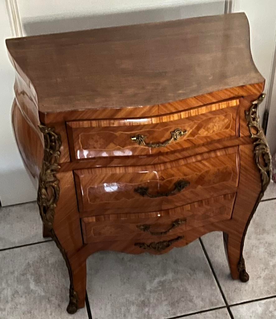 Kastje bombe ladenkast met marmer blad , L kastje:55,50 cm, Ophalen