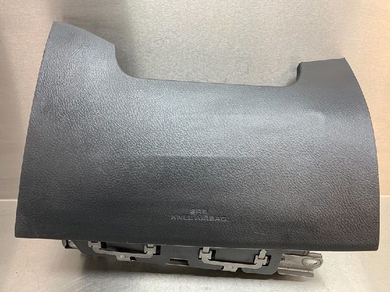AIRBAG KNIE LINKS Toyota RAV4 (A3) (01-2005/06-2013), Gebruikt, Kundenbetreuung@toyota.de, Toyota, Toyota-Allee 2
50858  Köln, DE