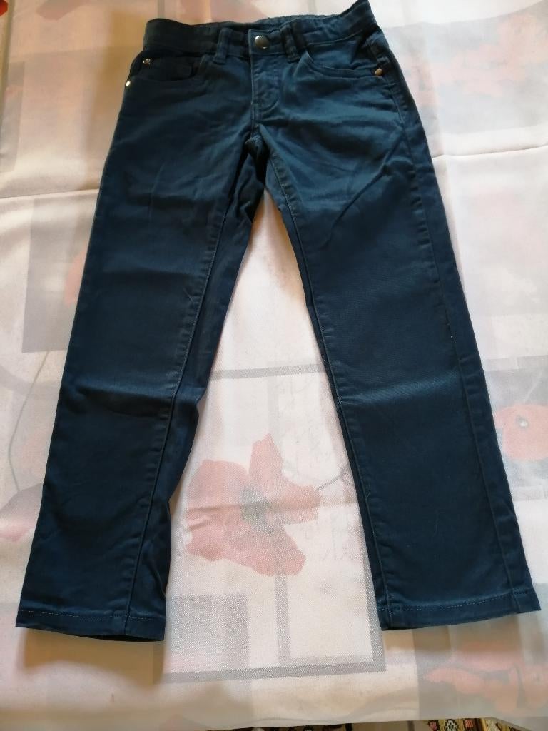 nieuwe donkerblauwe+groene broek, straight fit,JBC  besties, Kinderen en Baby's, Kinderkleding | Maat 116, Nieuw, Jongen, Broek