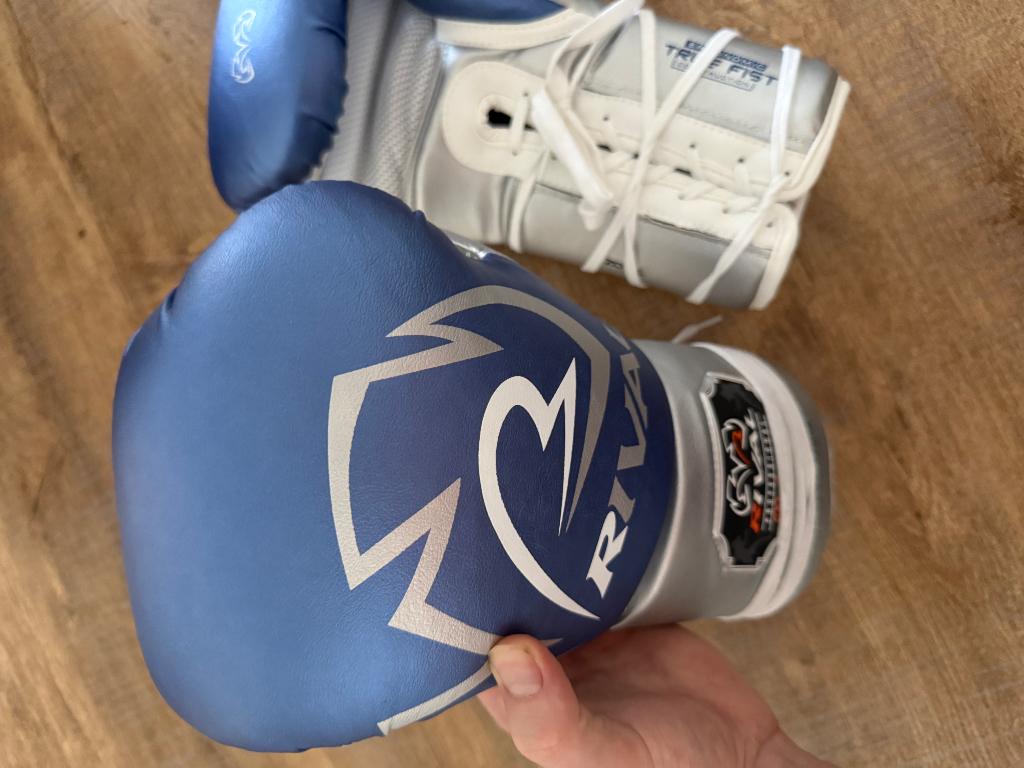 Rivals rs100 Professionele bokshandschoenen, Sport en Fitness, Ophalen, Nieuw, Bokshandschoenen