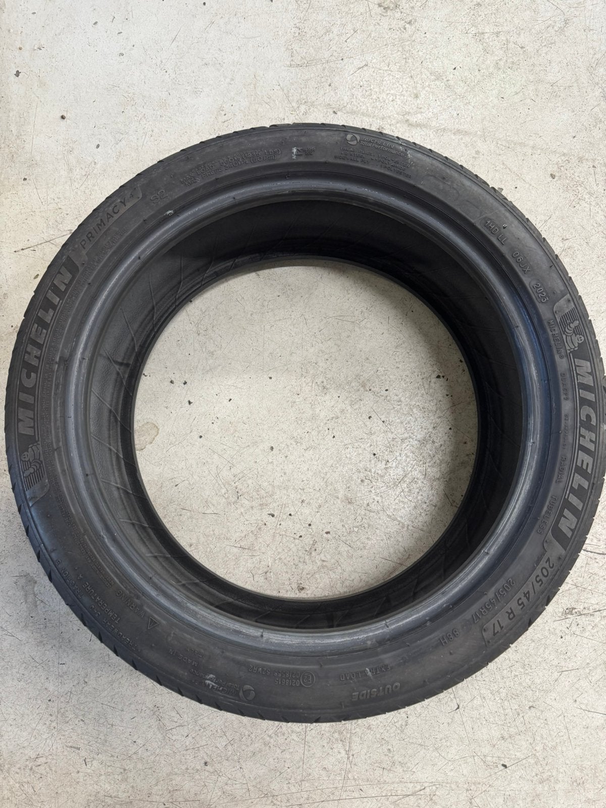 Michelin Primacy 4 205/45r17 2x, Autos : Pièces & Accessoires, Pneus & Jantes, Véhicule de tourisme, Pneus été, 205 mm, Enlèvement