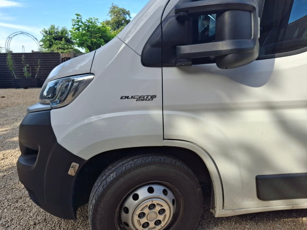 Fiat Ducato Marktwagen in nieuwstaat. Slechts 23.000 km, Autos, Achat, 3 places, Boîte manuelle, Bluetooth